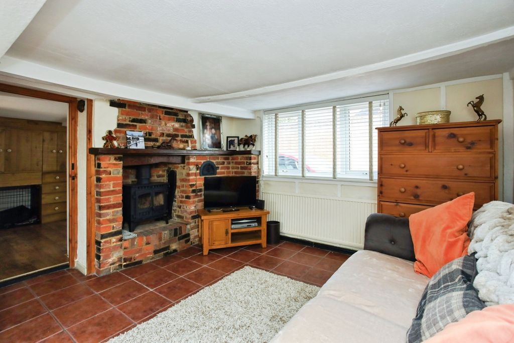 Property photo 3 of 11 Pbox-Img.Jpg
