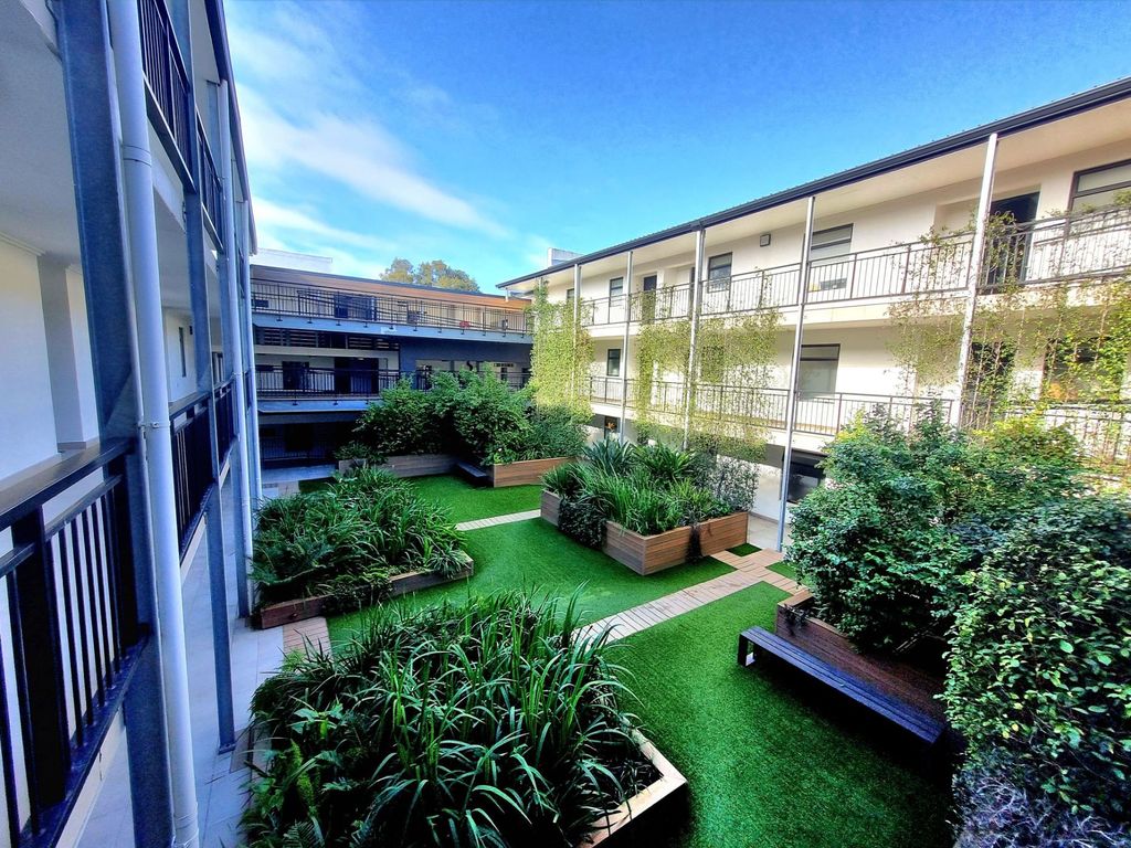 Property photo 1 of 13 Dbv1713864