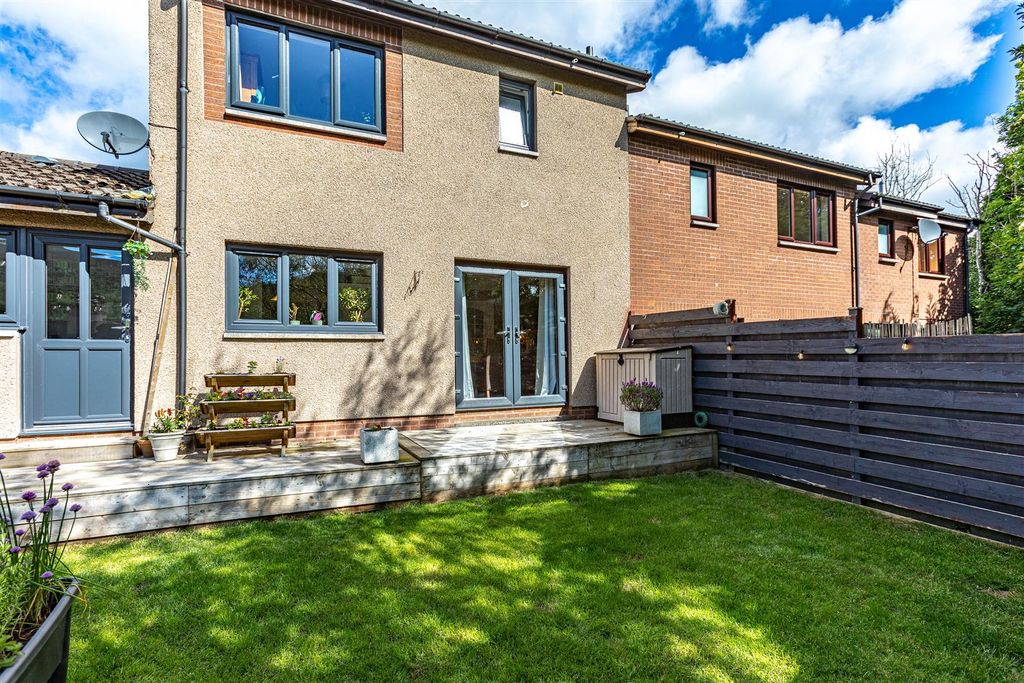 Property photo 3 of 35 54 Eildon Crescent Melrose 55.Jpg