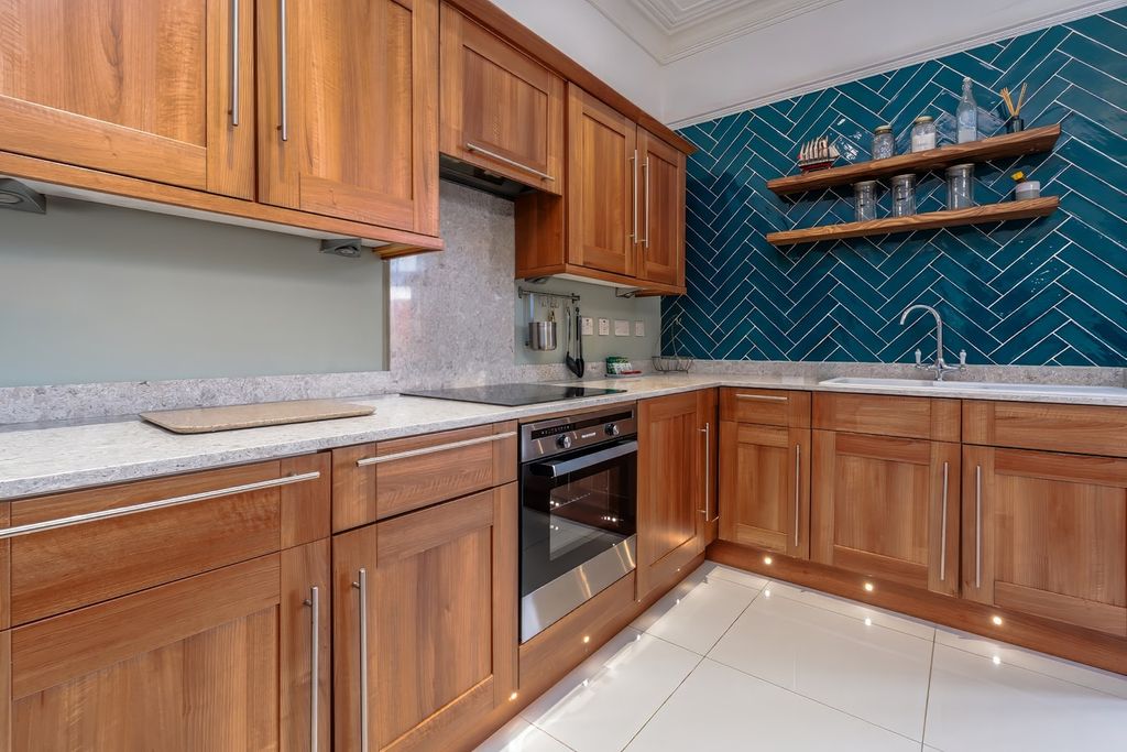Property photo 2 of 29