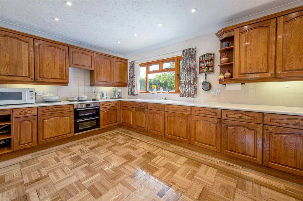 Property photo 3 of 20 Picture No. 07
