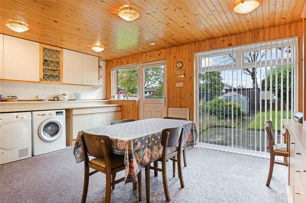 Property photo 3 of 19 Picture No. 07