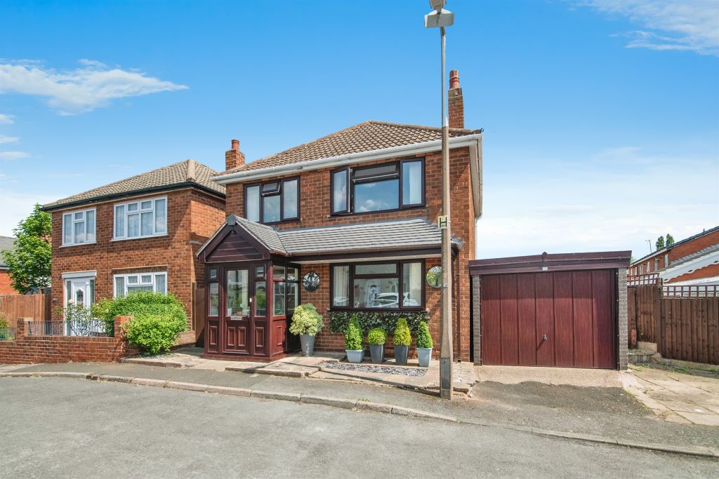 Property photo 1 of 17