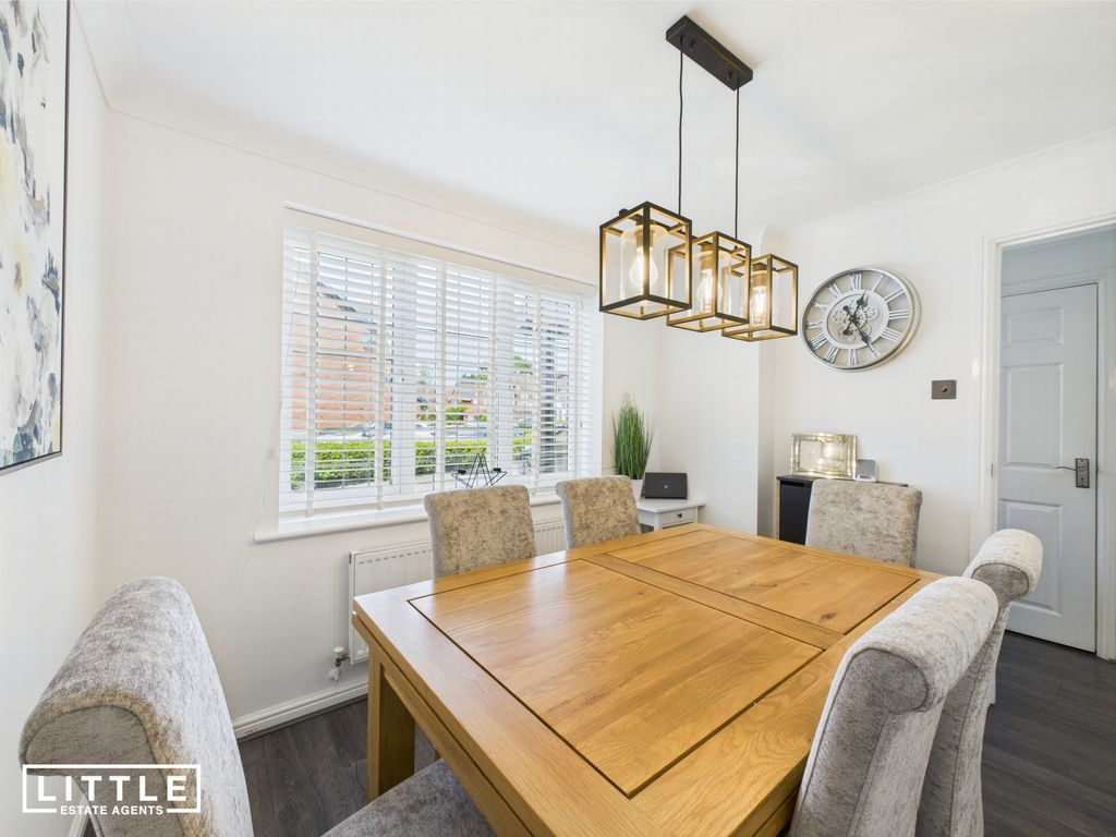 Property photo 3 of 22 Photo 10