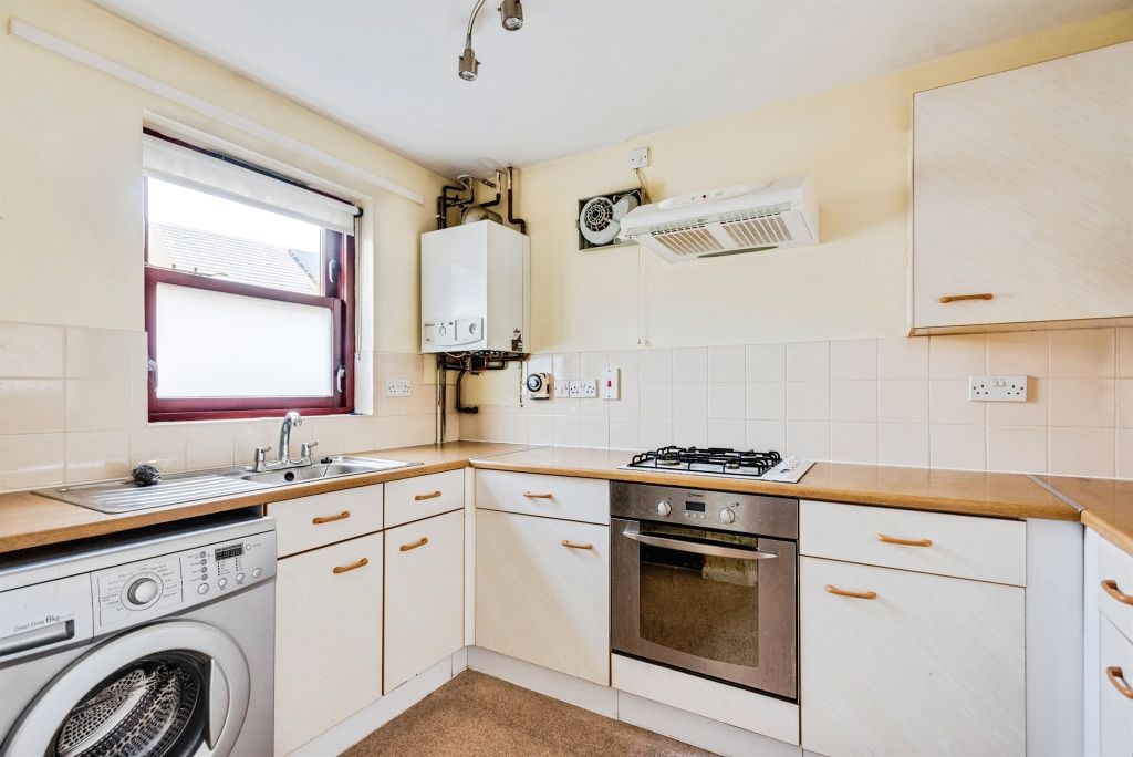 Property photo 3 of 17