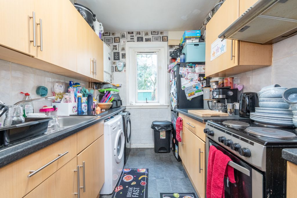 Additional image 7 of 3 bed flat for saleHatton Place, Blairgowrie PH10