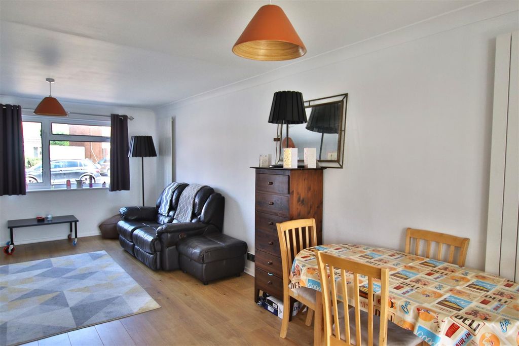 Property photo 3 of 15 Img_2256.Jpg