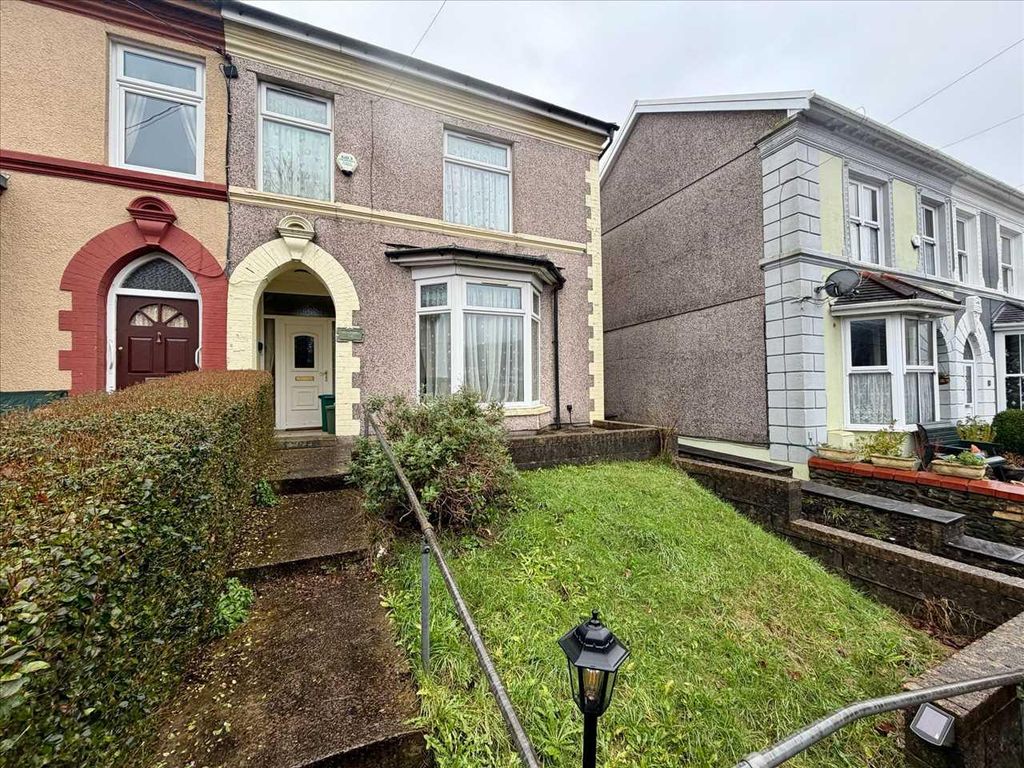 Property photo 1 of 31