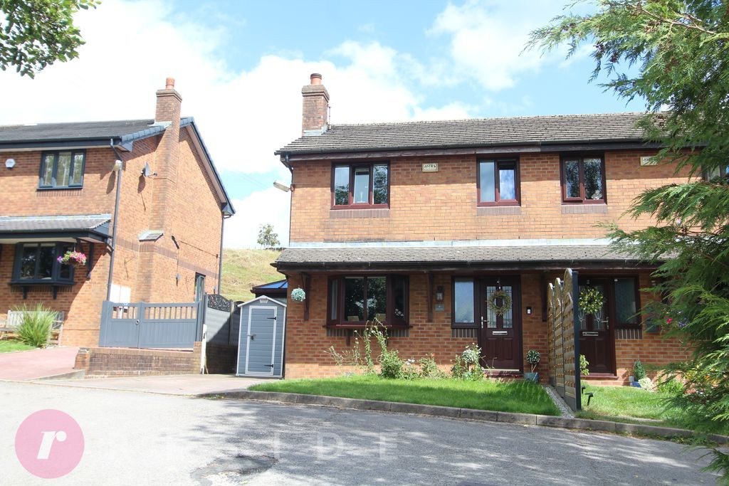 Property photo 1 of 18 House