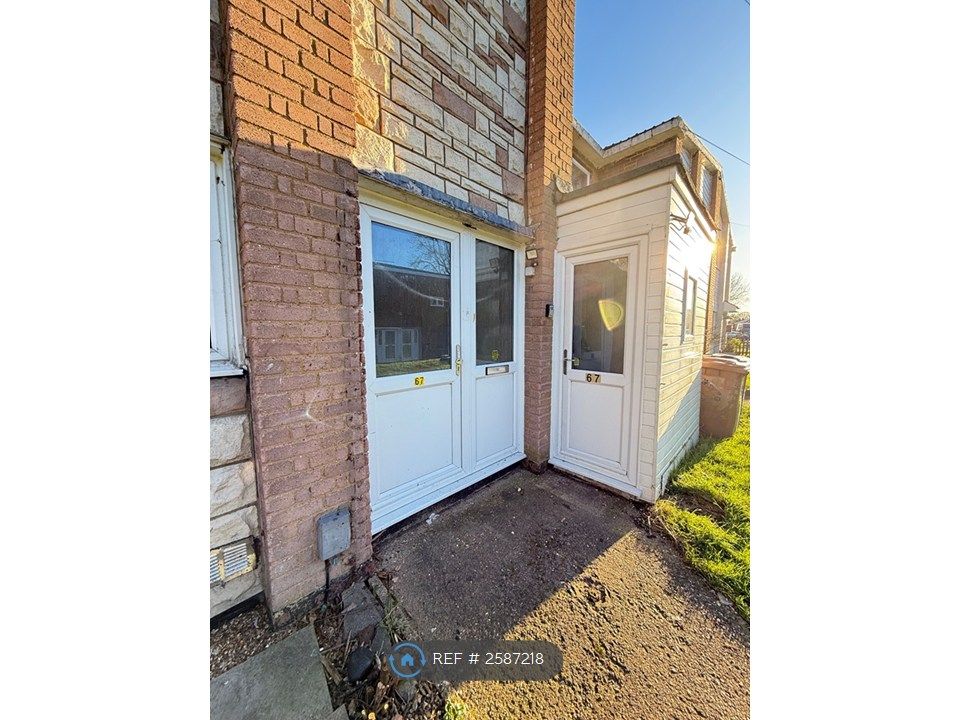 Property photo 3 of 28 Two Front Doors