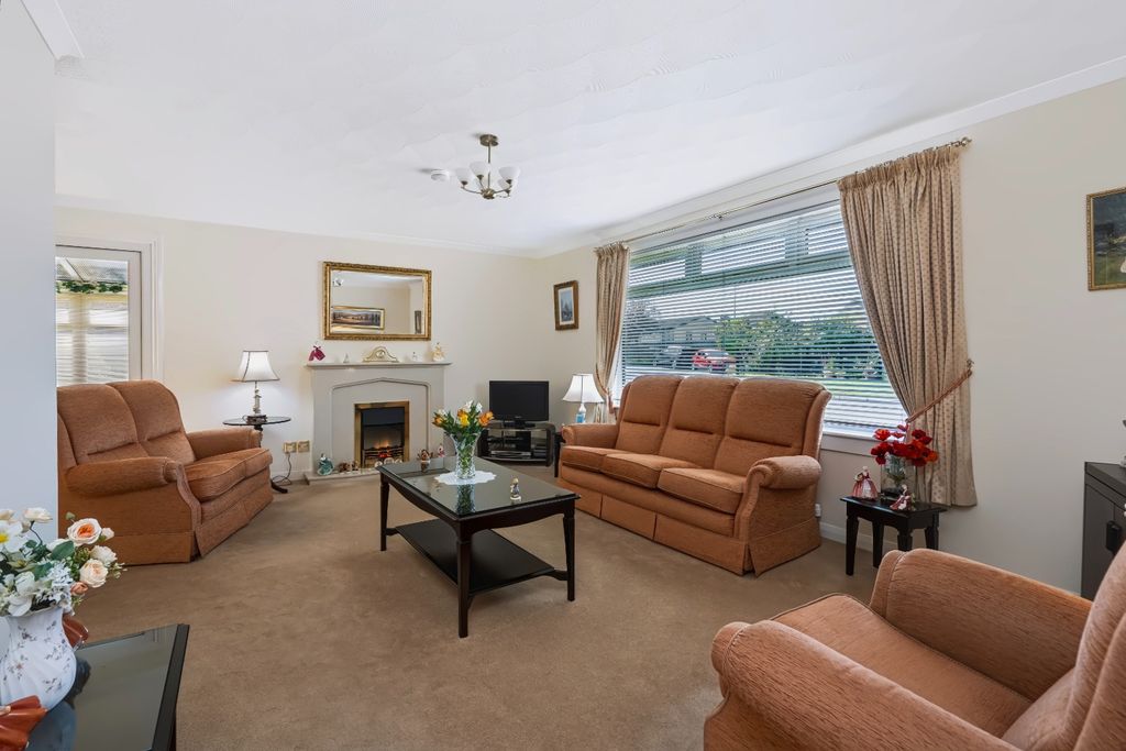 Property photo 2 of 32 5375414