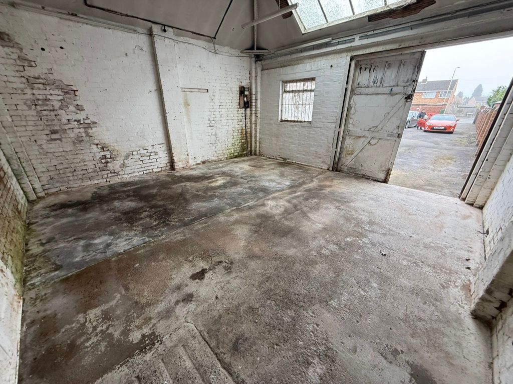 Property photo 2 of 10 Photo 14