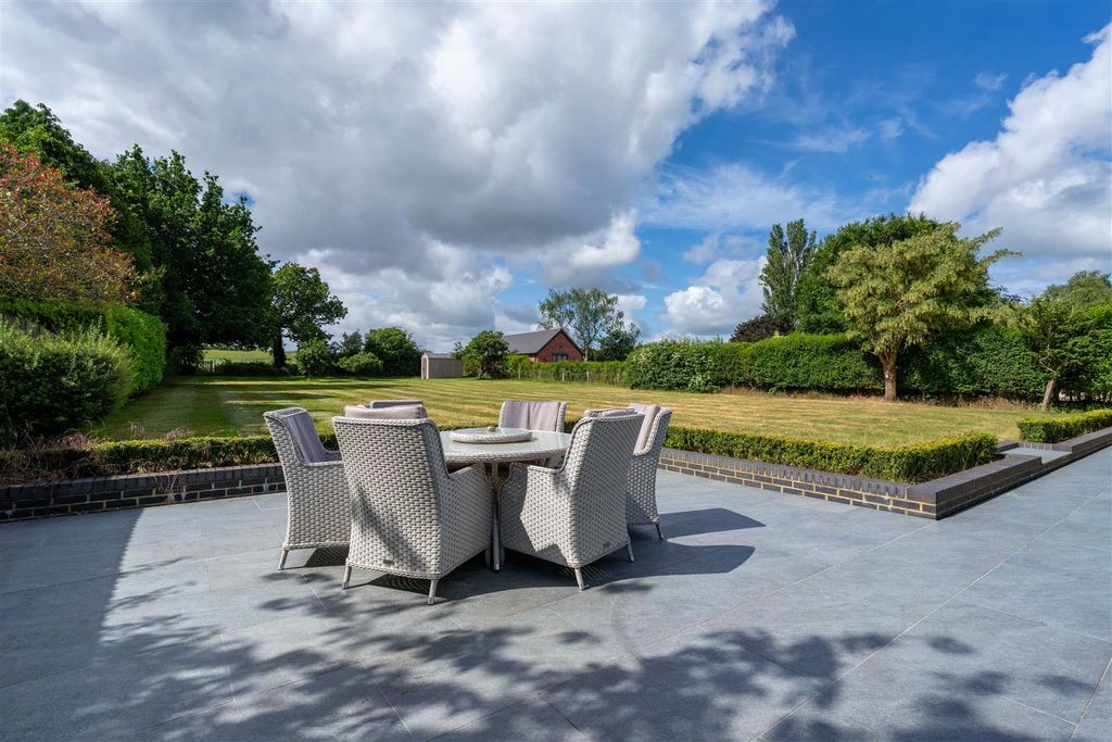 Additional image 31 of 5 bed detached house for saleMoulton Lane, Boughton, Northampton NN2