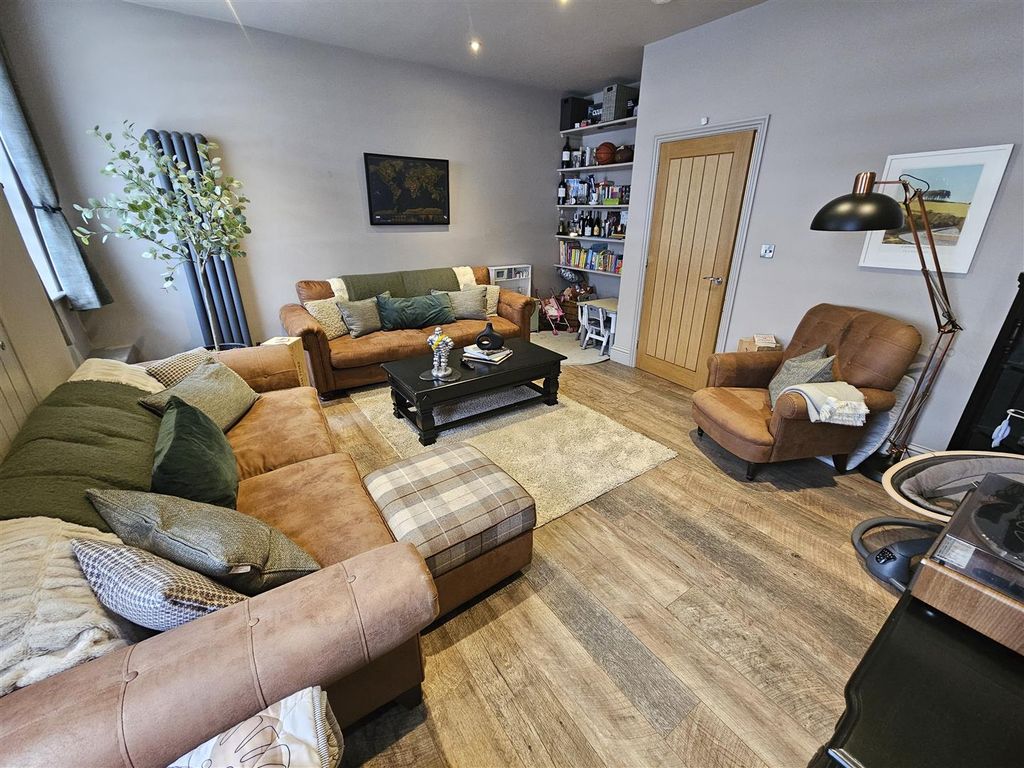 Property photo 3 of 24 Living Room (2).Jpg