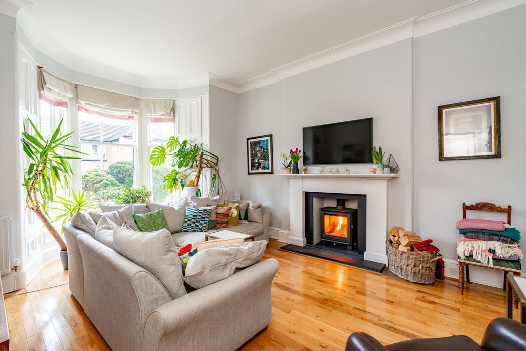 Property photo 2 of 31 Property Image 2