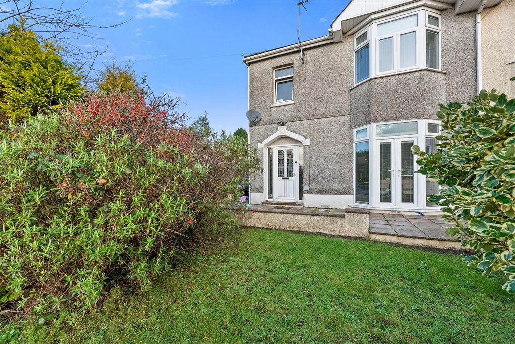 Property photo 1 of 24 External