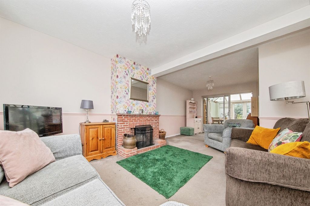 Property photo 2 of 15