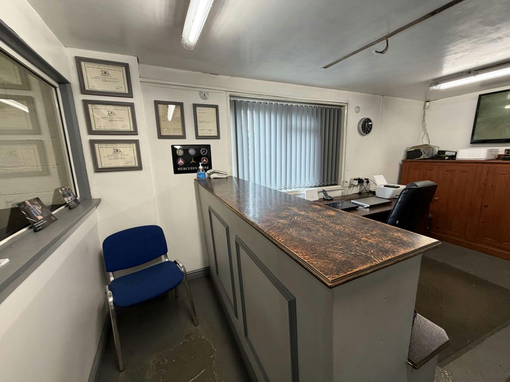 Property photo 3 of 6 Img_7496.Jpeg