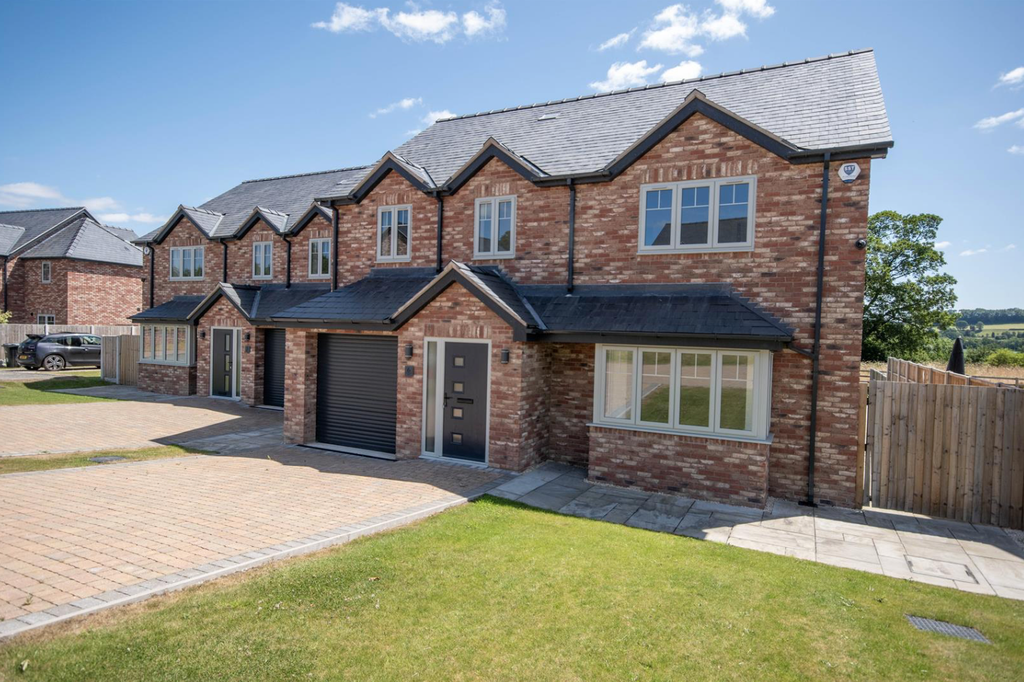 Property photo 1 of 25