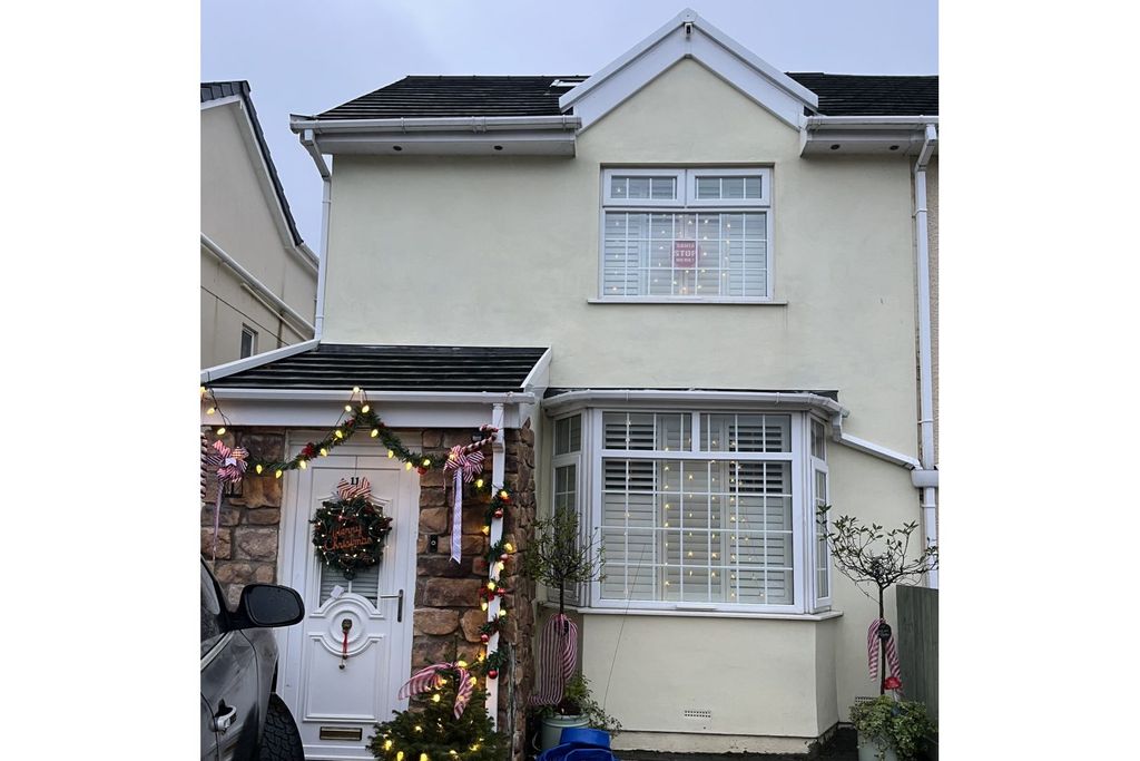 Property photo 1 of 27 Front View