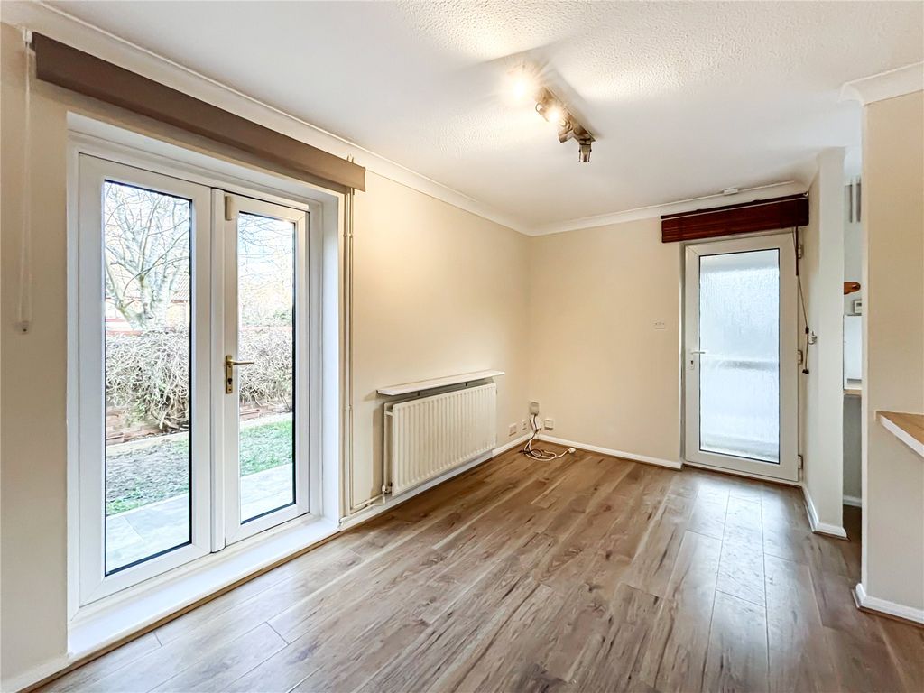 Property photo 3 of 11 Picture No. 11