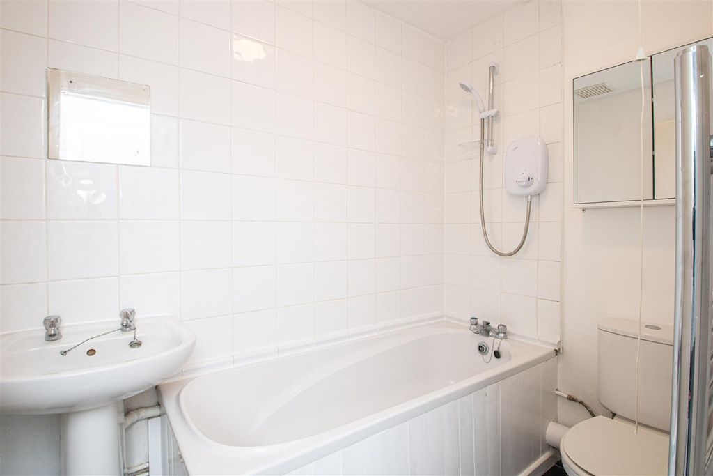 Property photo 3 of 8 New_4.Jpg