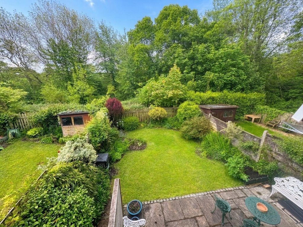 Property photo 3 of 17 Garden