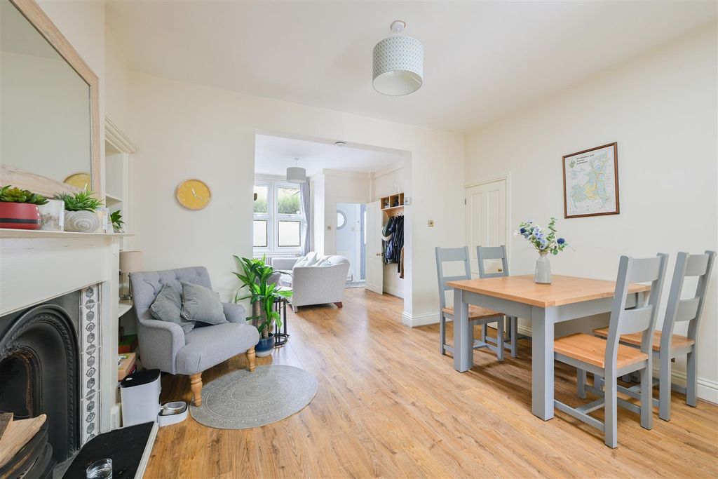 Property photo 1 of 15 Downs Road, 10- (7).Jpg