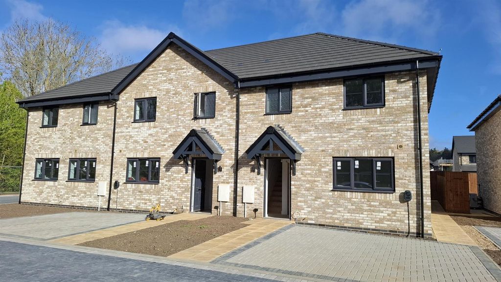 Property photo 1 of 3 Plots 15 - 17