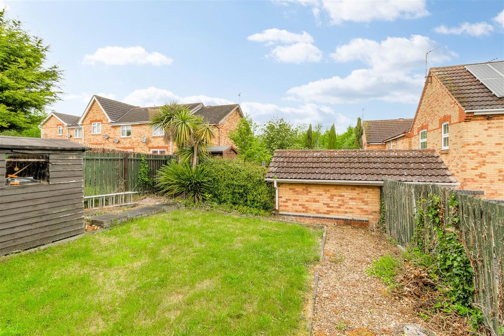 Property photo 2 of 15 Rear Garden