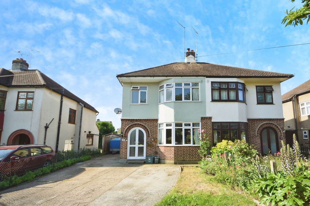 Property photo 1 of 16