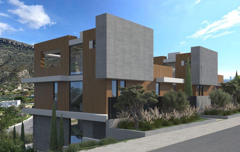 Property photo 3 of 22