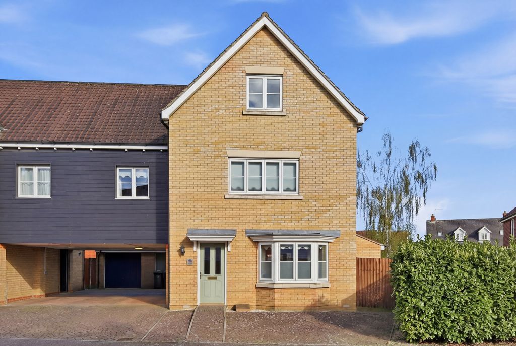 Property photo 1 of 37 5029860