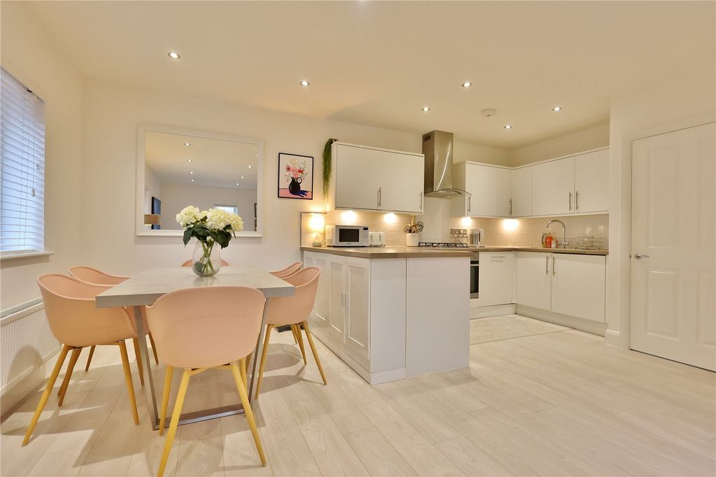 Property photo 1 of 19 Picture 1