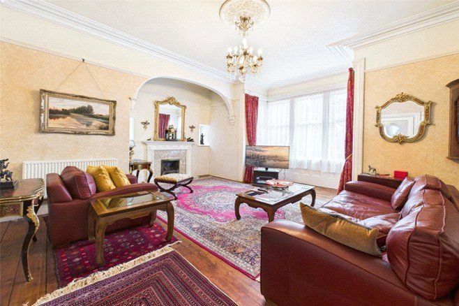 Property photo 2 of 34 Picture No. 06