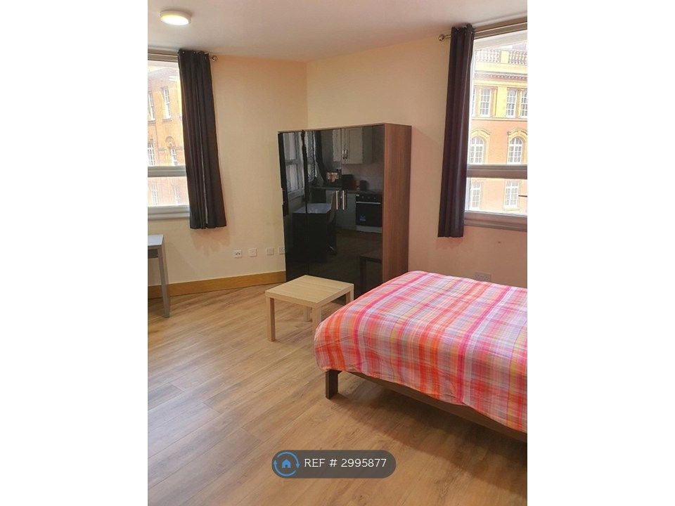 Property photo 3 of 15 F20