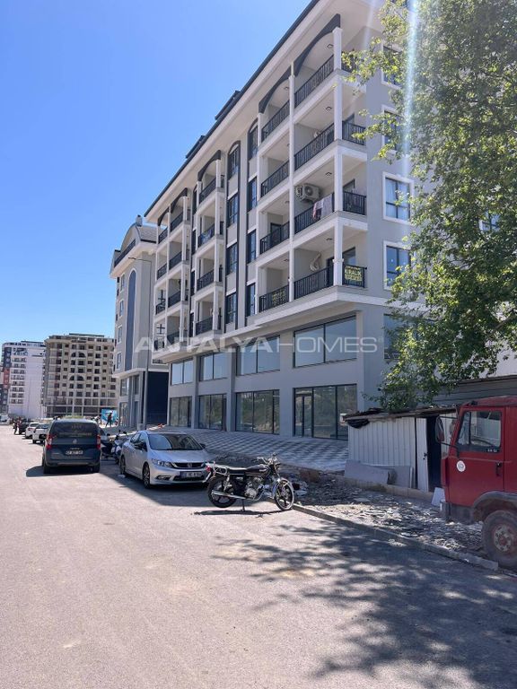 Property photo 2 of 10