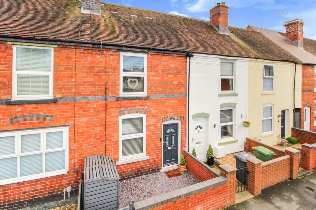 Property photo 1 of 33