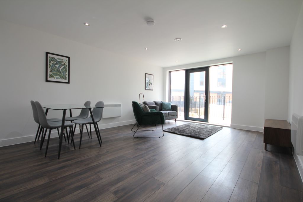 Property photo 2 of 13