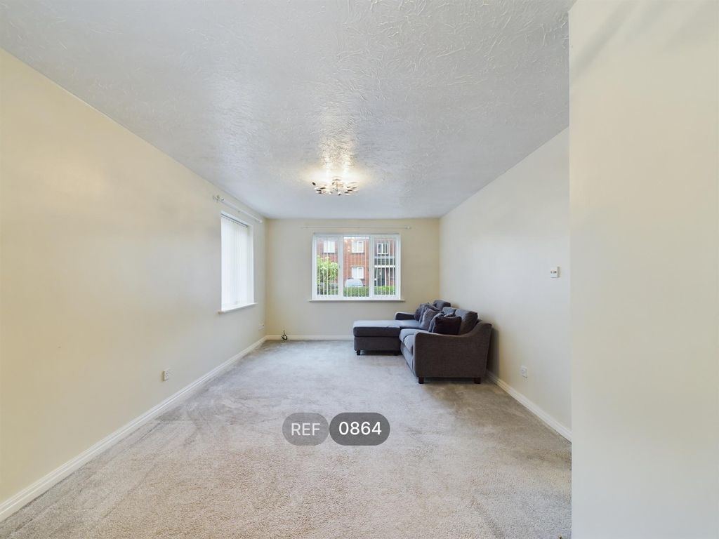 Property photo 3 of 12 Living Room