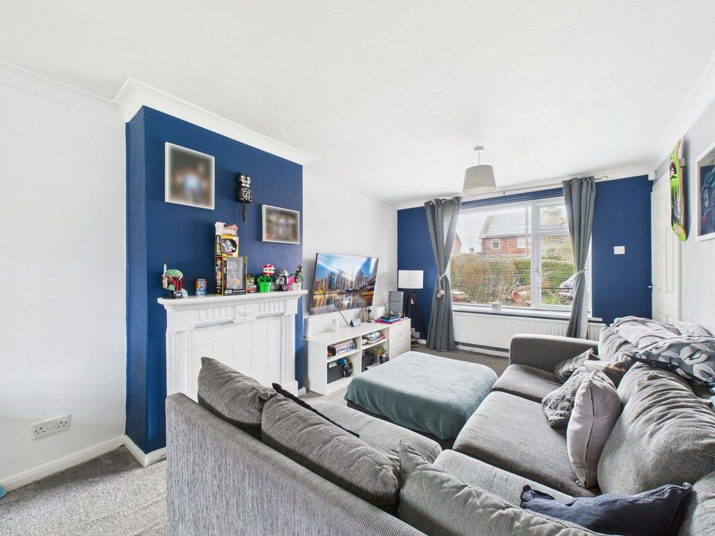 Property photo 2 of 12 Lounge (Lounge/Dining Room)