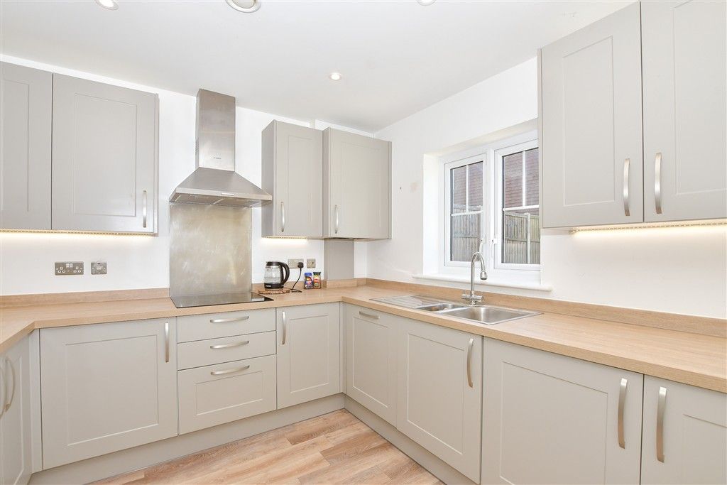 Property photo 3 of 4 Kitchen/Diner