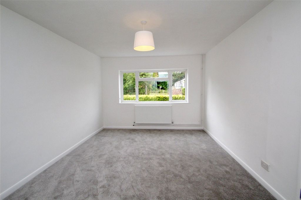 Property photo 3 of 19 Picture No. 35