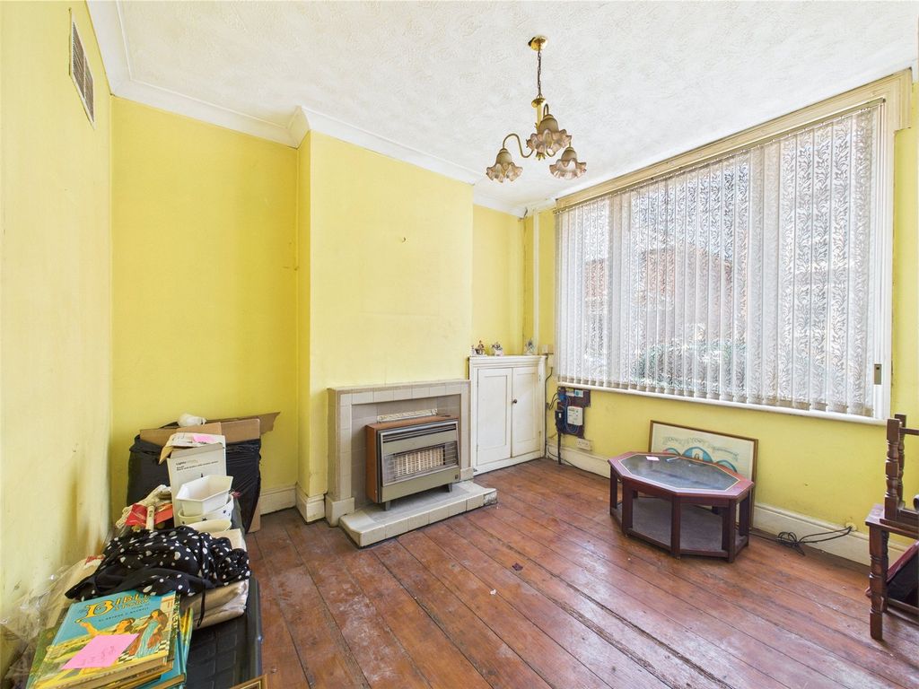 Property photo 2 of 10 Picture No. 03