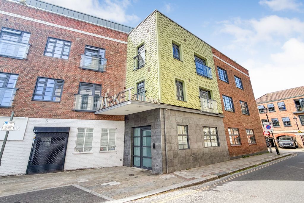 Property photo 1 of 2 The Market Building, 6 Market Place, Brentford, Tw8 8Fl