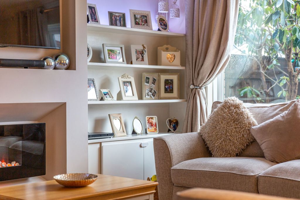 Property photo 3 of 30