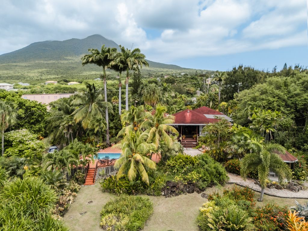 Property photo 1 of 37