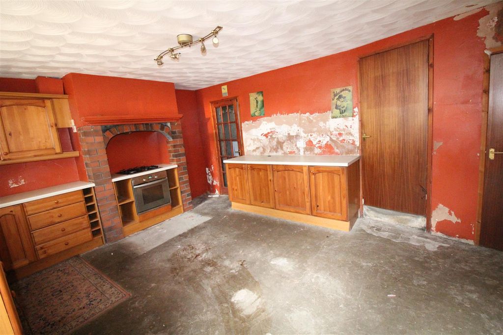 Property photo 3 of 11 Img_0463.Jpg