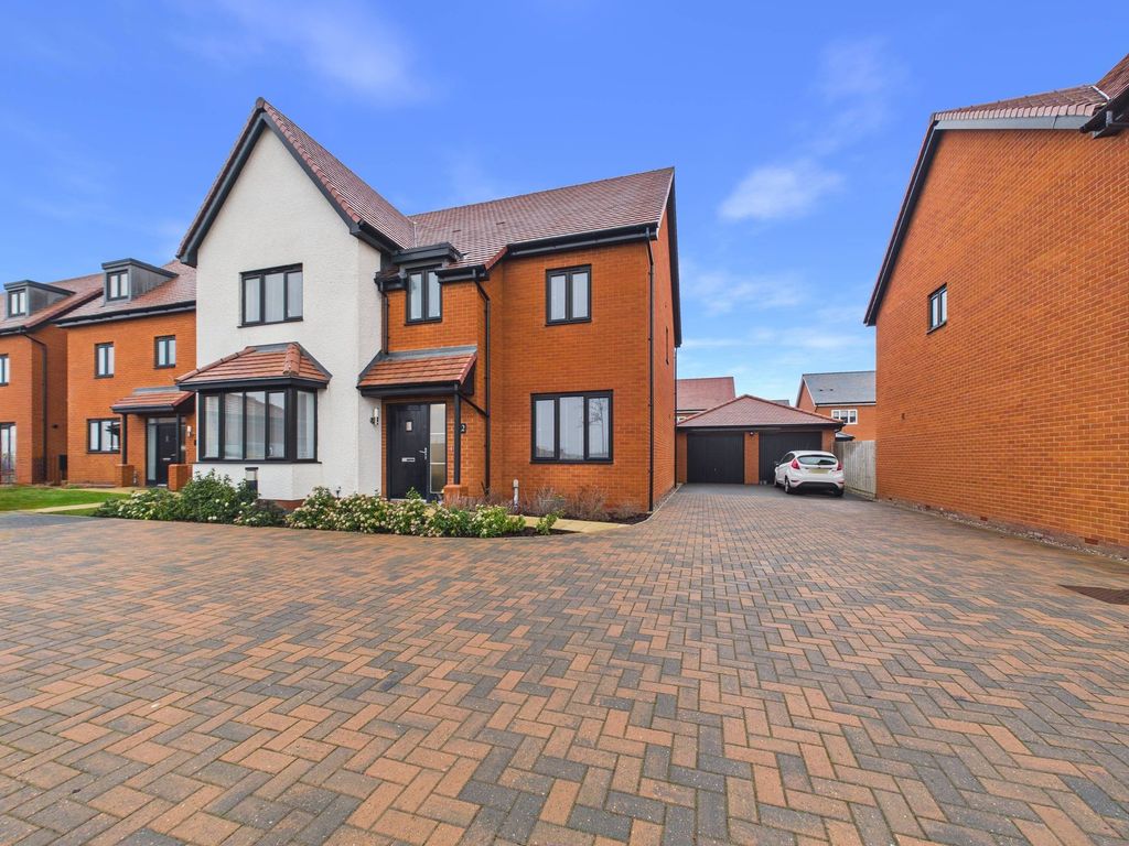 Property photo 1 of 24