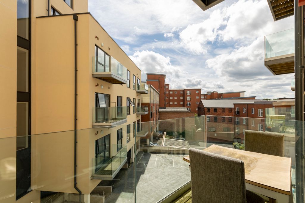 Property photo 2 of 9 Img_4728_1